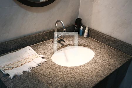 Apartamento à venda com 107m², 3 quartos e 2 vagas Apartamento à venda com 107m², 3 quartos e 2 vagasBanheiro