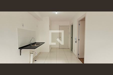 Sala - Cozinha de apartamento para alugar com 1 quarto, 24m² em Jardim Prudência, São Paulo