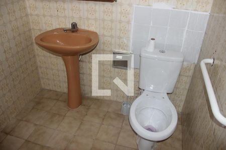 Banheiro Social de casa para alugar com 2 quartos, 90m² em Vila Leao, Sorocaba