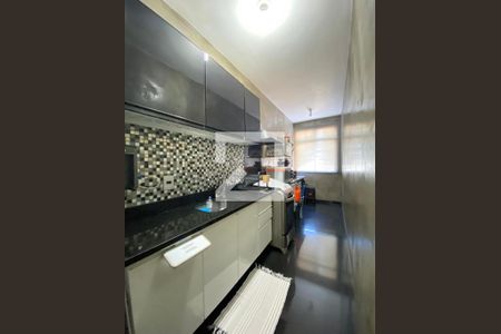 Apartamento à venda com 62m², 2 quartos e 1 vagaCozinha