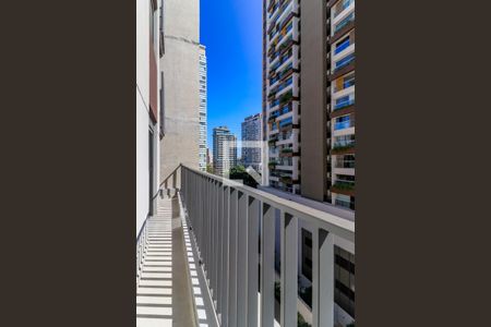 Apartamento à venda com 111m², 3 quartos e 1 vagaVaranda do Quarto 1