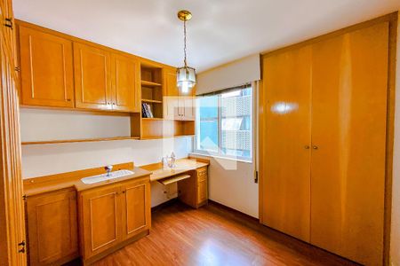 Quarto 1 de apartamento para alugar com 2 quartos, 80m² em Ipiranga, São Paulo