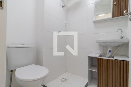 Banheiro de apartamento para alugar com 1 quarto, 17m² em Jardim Monte Kemel, São Paulo