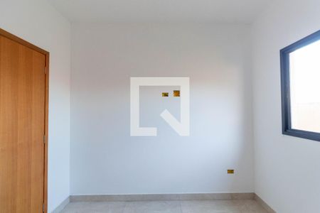 Casa à venda com 117m², 2 quartos e 2 vagasQuarto Suíte 1