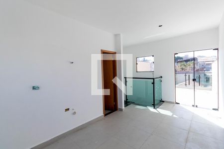 Casa à venda com 117m², 2 quartos e 2 vagasEscritório