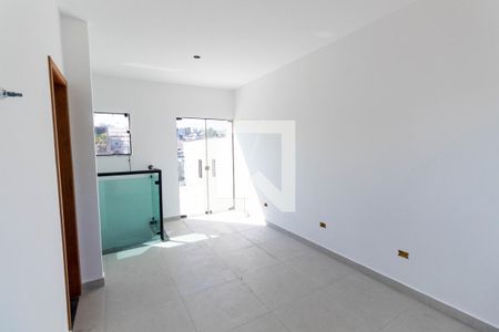 Casa à venda com 117m², 2 quartos e 2 vagasEscritório