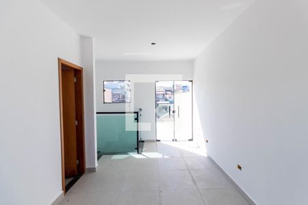 Casa à venda com 117m², 2 quartos e 2 vagasEscritório