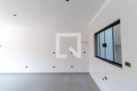 Casa à venda com 117m², 2 quartos e 2 vagasCozinha