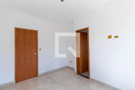 Casa à venda com 117m², 2 quartos e 2 vagasQuarto Suíte 2