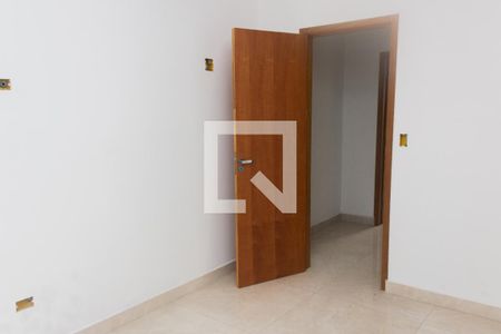 Casa à venda com 117m², 3 quartos e 2 vagasQuarto Suíte 2 com varanda