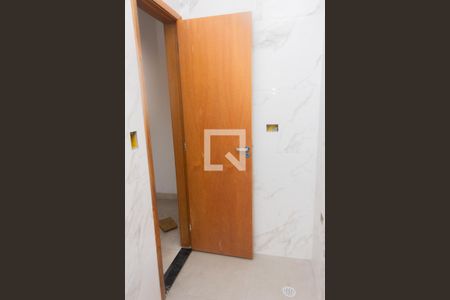 Casa à venda com 117m², 3 quartos e 2 vagasBanheiro Suíte 2