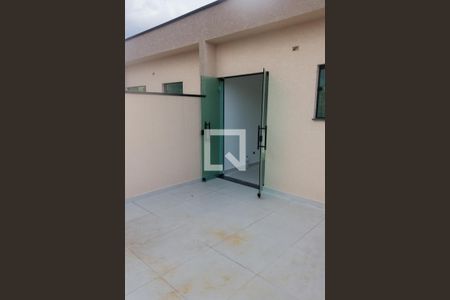 Casa à venda com 117m², 3 quartos e 2 vagasVaranda