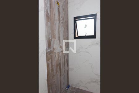 Casa à venda com 117m², 3 quartos e 2 vagasBanheiro Suíte 2