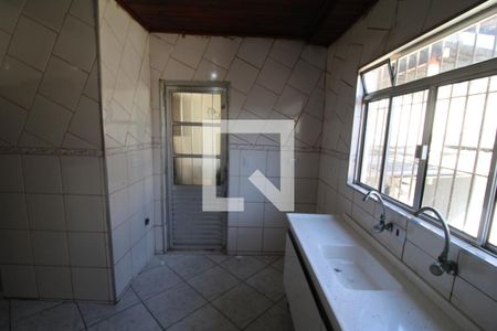 Sala / Cozinha de casa para alugar com 1 quarto, 40m² em Vila Fidalgo, São Paulo