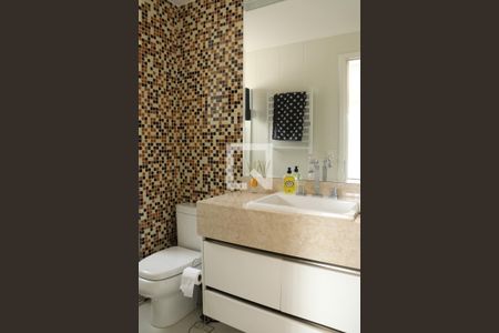 Apartamento à venda com 88m², 2 quartos e 2 vagasBanheiro da Suíte 