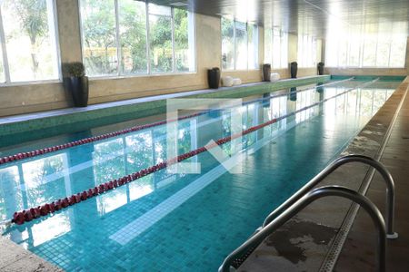 Apartamento à venda com 88m², 2 quartos e 2 vagasÁrea comum - Piscina