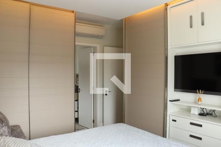 Apartamento à venda com 88m², 2 quartos e 2 vagasSuíte 