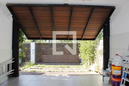 Casa de condomínio à venda com 260m², 3 quartos e 2 vagas Casa de condomínio à venda com 260m², 3 quartos e 2 vagasGaragem