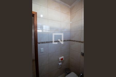 Casa para alugar com 110m², 3 quartos e 2 vagasBanheiro