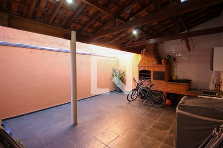 Casa para alugar com 110m², 3 quartos e 2 vagasÁrea de Serviço