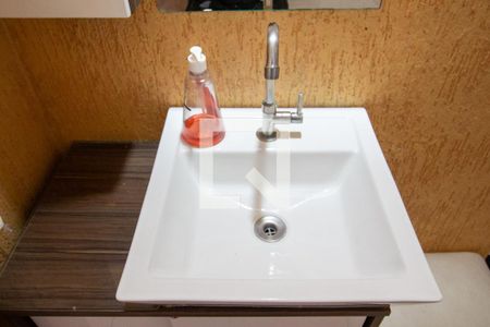 Casa para alugar com 110m², 3 quartos e 2 vagasBanheiro