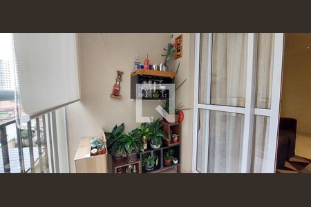 Varanda Sala de apartamento à venda com 2 quartos, 47m² em Vila Valparaiso, Santo André
