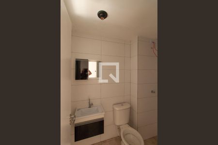 Banheiro de casa para alugar com 1 quarto, 40m² em Vila Lucia, São Paulo