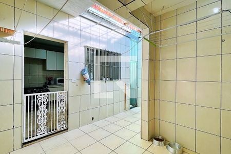 Casa à venda com 187m², 4 quartos e 2 vagas Casa à venda com 187m², 4 quartos e 2 vagasÁrea de Serviço