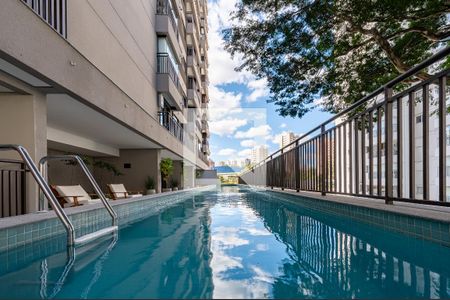 Studio para alugar com 29m², 1 quarto e 1 vaga Studio para alugar com 29m², 1 quarto e 1 vagaÁrea comum - Piscina