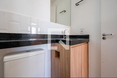 Studio para alugar com 29m², 1 quarto e 1 vaga Studio para alugar com 29m², 1 quarto e 1 vagaBanheiro