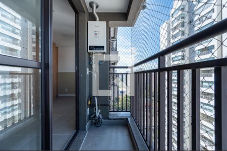 Studio para alugar com 29m², 1 quarto e 1 vaga Studio para alugar com 29m², 1 quarto e 1 vagaSacada