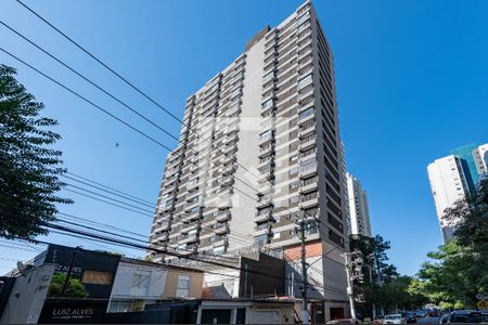 Studio para alugar com 29m², 1 quarto e 1 vaga Studio para alugar com 29m², 1 quarto e 1 vagaFachada