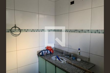 Banheiro de casa para alugar com 1 quarto, 115m² em Vila Dom Pedro I, São Paulo
