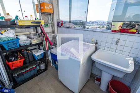 Apartamento à venda com 255m², 4 quartos e 5 vagasArea de serviço