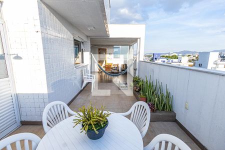 Apartamento à venda com 255m², 4 quartos e 5 vagasArea gourmet / cobertura