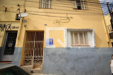 Casa para alugar com 78m², 1 quarto e sem vaga Casa para alugar com 78m², 1 quarto e sem vagaFachada