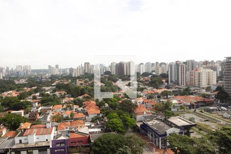 Vista de apartamento à venda com 2 quartos, 37m² em Moema, São Paulo
