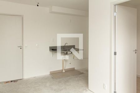 Sala/Cozinha de apartamento à venda com 2 quartos, 37m² em Moema, São Paulo