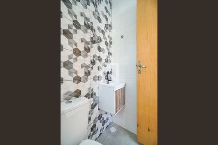 Banheiro de kitnet/studio para alugar com 1 quarto, 32m² em Vila Carrao, São Paulo