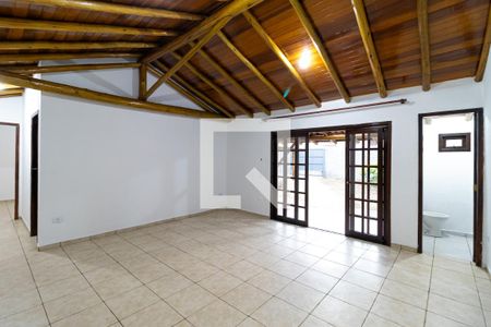 Sala de casa para alugar com 2 quartos, 60m² em Capão da Imbuia, Pinhais