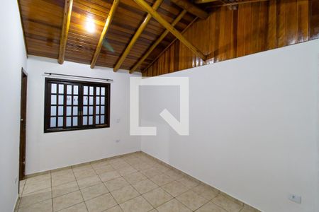 Quarto 1 de casa para alugar com 2 quartos, 60m² em Capão da Imbuia, Pinhais