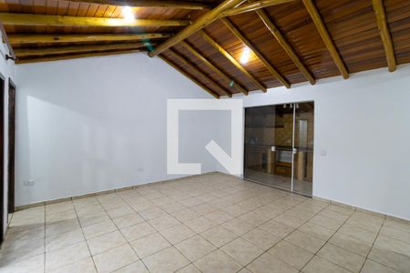 Sala de casa para alugar com 2 quartos, 60m² em Capão da Imbuia, Pinhais