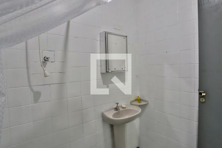 Banheiro de casa para alugar com 1 quarto, 60m² em Alto da Mooca, São Paulo