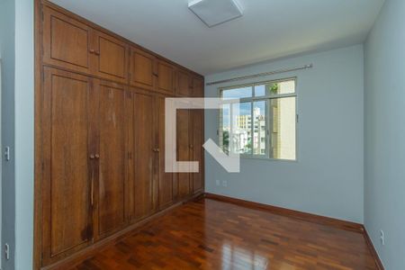 Apartamento para alugar com 3 quartos, 103m² em Coração Eucarístico, Belo Horizonte