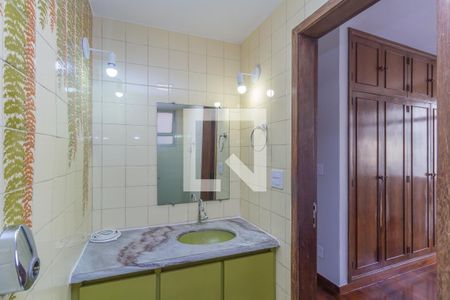 Apartamento para alugar com 3 quartos, 103m² em Coração Eucarístico, Belo Horizonte