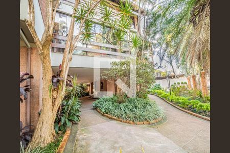 Apartamento à venda com 121m², 3 quartos e 2 vagas Apartamento à venda com 121m², 3 quartos e 2 vagasHall de entrada