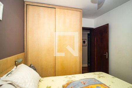 Apartamento à venda com 121m², 3 quartos e 2 vagas Apartamento à venda com 121m², 3 quartos e 2 vagasQuarto 2