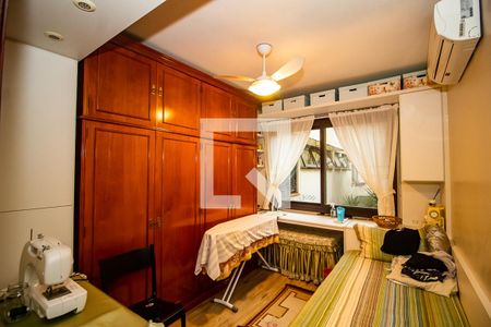 Apartamento à venda com 121m², 3 quartos e 2 vagas Apartamento à venda com 121m², 3 quartos e 2 vagasQuarto