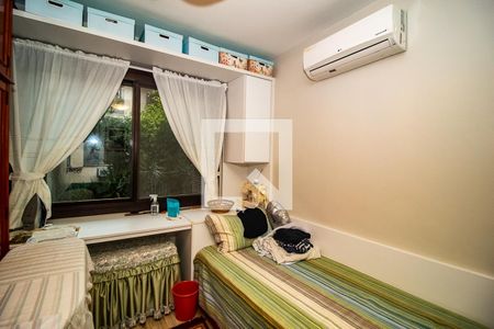 Apartamento à venda com 121m², 3 quartos e 2 vagas Apartamento à venda com 121m², 3 quartos e 2 vagasQuarto