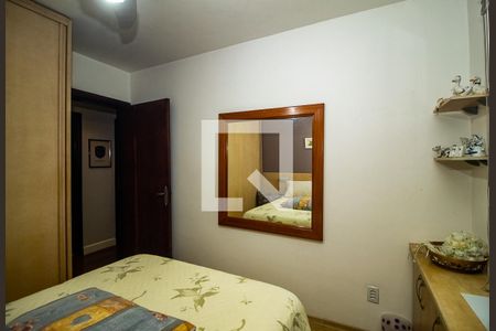Apartamento à venda com 121m², 3 quartos e 2 vagas Apartamento à venda com 121m², 3 quartos e 2 vagasQuarto 2